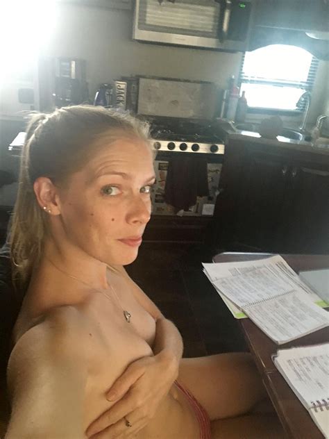 Chelsea Teel Leaked Nude Masturbation With High Heel Photos Scandal