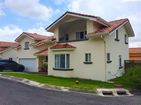 Some of the nearby neighborhoods near santa ana are cabrillo park, armstrong, downtown santa ana, and. Large single family home for Sale in Santa Ana, ID CODE: #2889