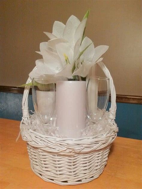 To Learn How To Make This Elegant Wedding Basket Go To Https Curious