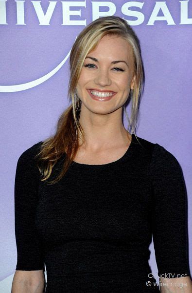 Yvonne Strahovski Yvonne Strahovski Beautiful Smile Women Chuck Sarah