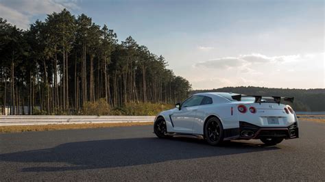 Nissan Gt R Nismo Hd Wallpaper Background Image 1920x1080