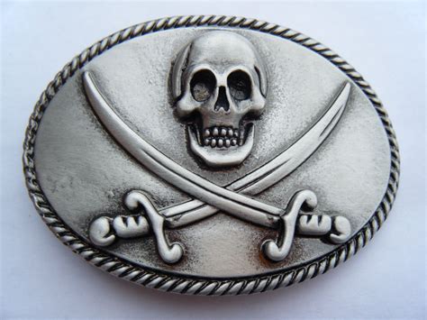 Pirate Skulls Belt Buckles Cross Swords Human Skull Head Bones Buckle