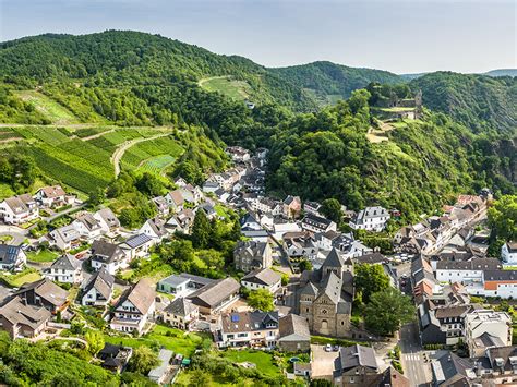 Bekijk meer ideeën over duitsland, herinneringen, golven. Vinbyen Altenahr - Gislev Rejser