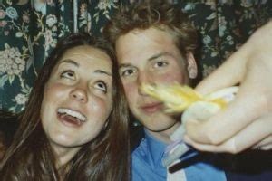 During the coronavirus pandemic, prince william and kate middleton gathered their three children to applaud healthcare workers. Tumblr | Prince william and kate, Prince william and ...