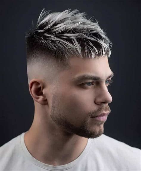 You will find them right here in this newly updated guide. 15 Eccentric Hairstyles for Men with Shaved Sides 2020 Trend