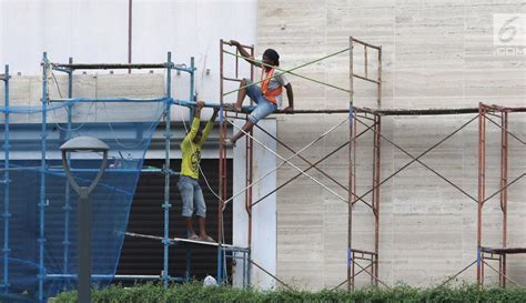 Calon jamaah bisa mengetahui estimasi tahun keberangkatan. FOTO: 157.313 Kecelakaan Kerja Terjadi Selama 2018 ...