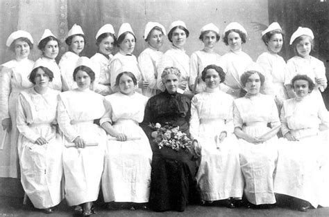 Pioneer Women Aspiring Mormon Women