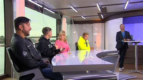 Der vierte juror, michael wendler, ist mittlerweile der retuschiert, verpixelt, gestummt: DSDS 2021: Dieter Bohlen spricht im Jury-Talk über Michael ...
