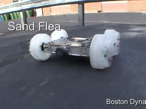 Sand Flea Robot Sauteur Jusqu à 9 Mètres Vidéo Dailymotion