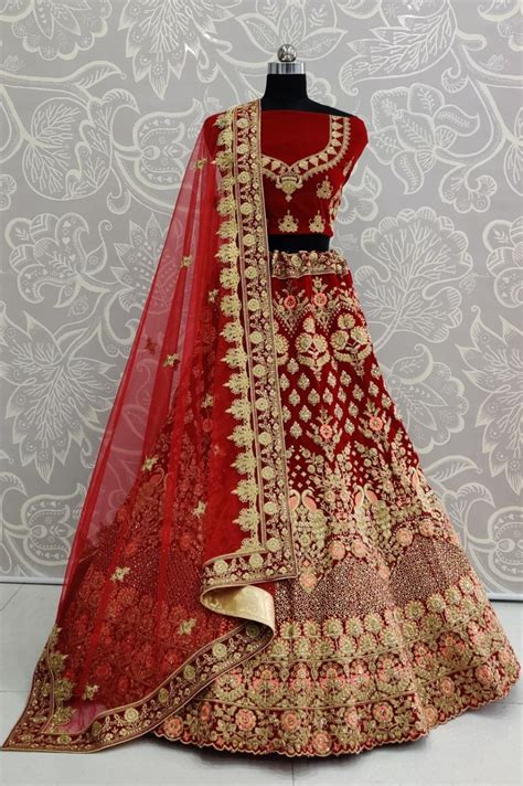 The wedding designers are manufacturer & wholesale supplier of fabric and paper shagun / cash envelopes in various styles. HEAVY DESIGNER PURE VELVET WITH HEAVY EMBROIDERY WORK ...