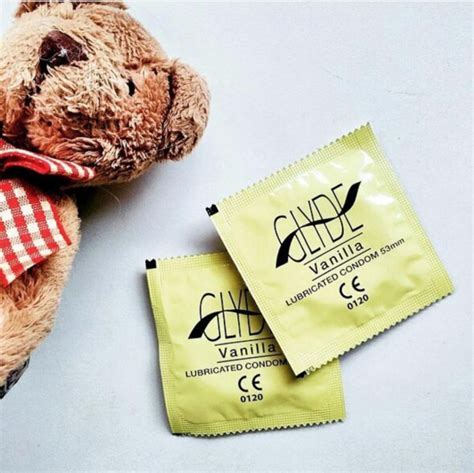 Condoms Made From Lambskin Meet 5 All Natural Condom And Lubricant Brands Thatll Make Your