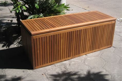 Weatherproof Outside Storage Cabinets For Your Garden