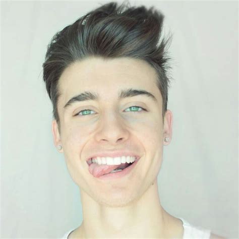 The Cutest Guy Ever Weeklychris Men Pinterest Eyes The Cutest And Chris Delia