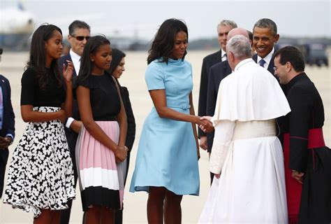Ihre ältere tochter malia besucht die. Obama-Töchter: Acht Jahre im Weißen Haus - DER SPIEGEL