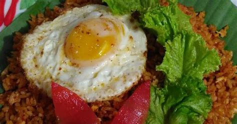 Cara membuat nasi goreng sederhana dan enak. Resep Nasi Goreng Sederhana oleh Wie Utamy - Cookpad