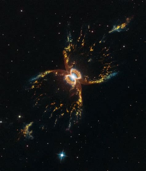This Incredible Image Of The Hourglass Shaped Southern Crab Nebula Was