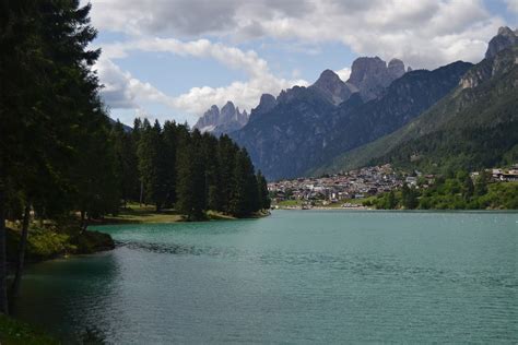 Il Lago Di Auronzo Di Cadore Una Piccola Perla Nelle Nostre Dolomiti