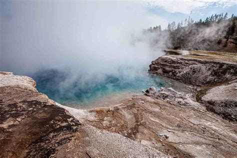 Yellowstone National Park Screensaver Collection Vezzani Photography