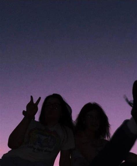 Sunset Best Friends Aesthetic Purple Aesthetic Cute Selfies Poses