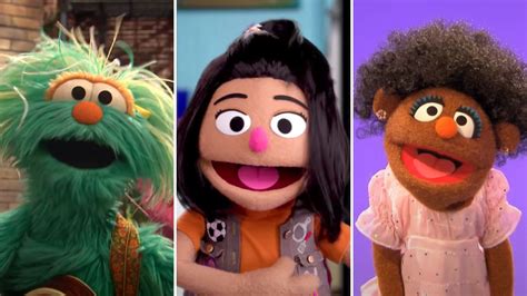 8 History Making Moments And Muppets From The Sesame Street World