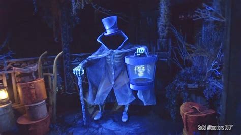 Hatbox Ghost Coming To Walt Disney World Disney Dining