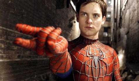 Tobey maguire & kirsten dunst(spiderman 1,2,3 ). Fotos de Tobey Maguire reavivan rumores de salir en Spider ...