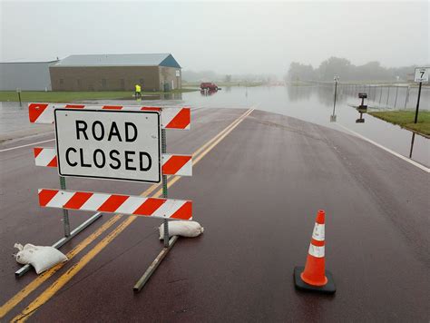 Flooding Closes Roads Interstates In Southern Minn S D I Back
