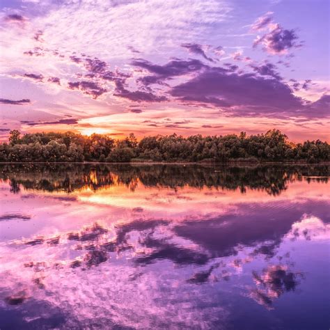 2048x2048 Sunrise Reflection On Lake Ipad Air Wallpaper Hd Nature 4k