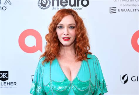 Christina Hendricks Steals Hearts With Her Grungy Selfies Parade