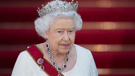 Es ya la monarca británica más longeva de la historia. Noticias de Alemania: La reina Isabel de Inglaterra ...