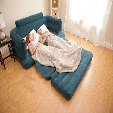 Sofa beds can expand a room's possibilities, combining sophisticated style with the utmost in sleeping comfort. Sofá Cama Inflável Com Porta Copo Intex Aveludado Cama ...