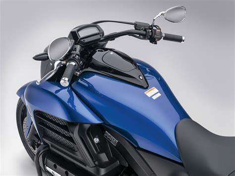 This car has received 4.5 stars out of 5 in user ratings. HONDA GL1800CA Valkyrie ABS specs - 2013, 2014 - autoevolution