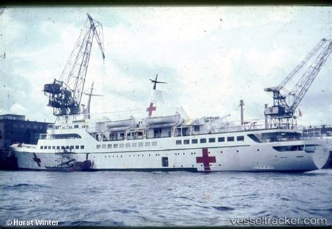 Galapagos Legend - Passenger ship, IMO 5404964, MMSI ...