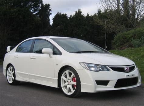 With a rich heritage in motorsport, mugen manufactuers a wide range of products for street driven and racing honda vehicles. 2007 JDM HONDA CIVIC FD2 TYPE R IN CHAMPIONSHIP WHITE FOR SALE