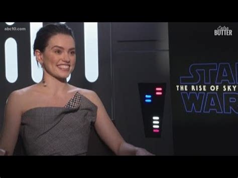 No Spoilers Daisy Ridley On Star Wars Rise Of Skywalker Youtube