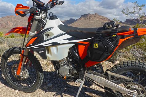 The wolfman enduro tank bag will fit virtually all dual sport and dirt bikes, from the suzuki dr650,drz400, to the xr 650l and the ktm525e/xc, and most bikes in between. '17 KTM 500 EXC-F Build Up