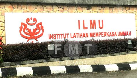 Saya 'join' parti pan di shah alam. Pusat perkasa Umno di Janda Baik sepi selepas PRU14 | Free ...