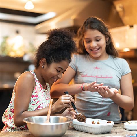 Sure, you can add a spoonful of honey to a serving of greek yogurt, but to learn about 10 more interesting things you can make with honey listed in no. 70 Easy Recipes Your Kids Can Make All By Themselves
