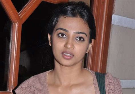 Radhika Apte Ignores Fake Nude Selfies Doing The Rounds I Indiatv News