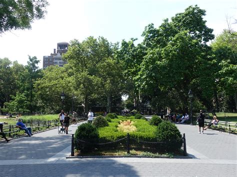 202006181 New York City Washington Square Park New York Ci Flickr