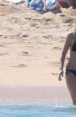 Gwyneth Paltrow In Bikini On The Beach In Cabo San Lucas