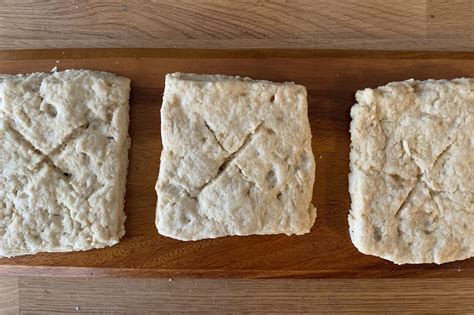 Make Real Life Lembas Bread From ‘lord Of The Rings For Your Own Travels