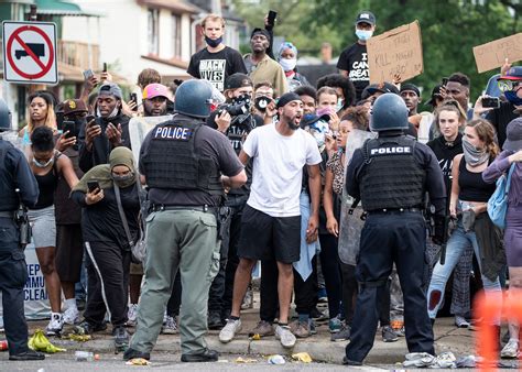 8 arrests made during protests after detroit police fatally shoot man