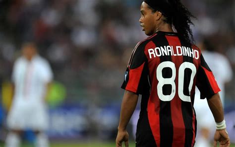 ʁonawˈdʒĩɲu) or ronaldinho gaúcho,2 is a b развернуть. Ronaldinho Desktop Wallpapers - Wallpaper Cave
