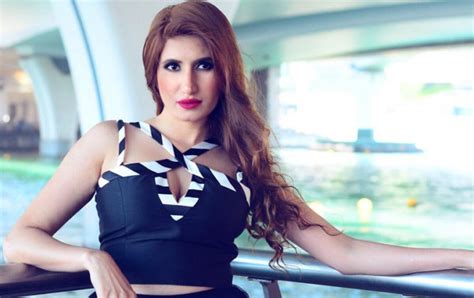 Model Diya Ali To Represent Pakistan In World Beauty Pageants