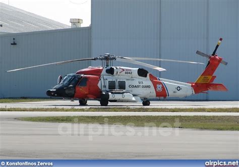 6042 Sikorsky Hh 60j Jayhawk United States Coast Guard