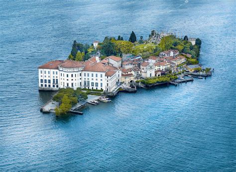 Bella Island Lake Maggiore In Italy Oc Reurope