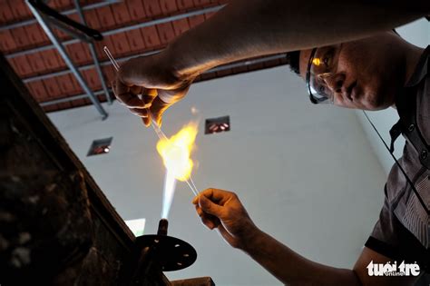 Hanoi’s Skilled Glass Blowers Keeping The Flame Alive