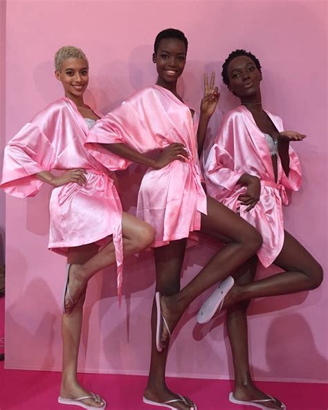These Victoria S Secret Models Have A Thing For Curls Victoria Secret Fashion Show Victorias