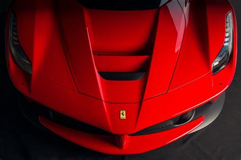 Mobile Wallpaper Ferrari Car Photos Cantik